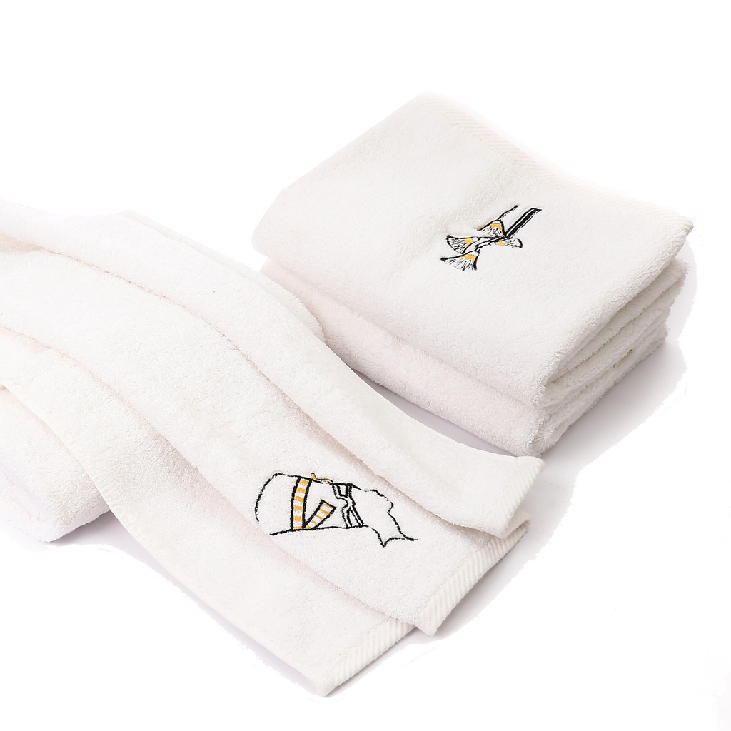 Set of 4 Luxury Egyptian Cotton Towels, Nile Collection, Plush 700GSM Oversized 31X20 inch