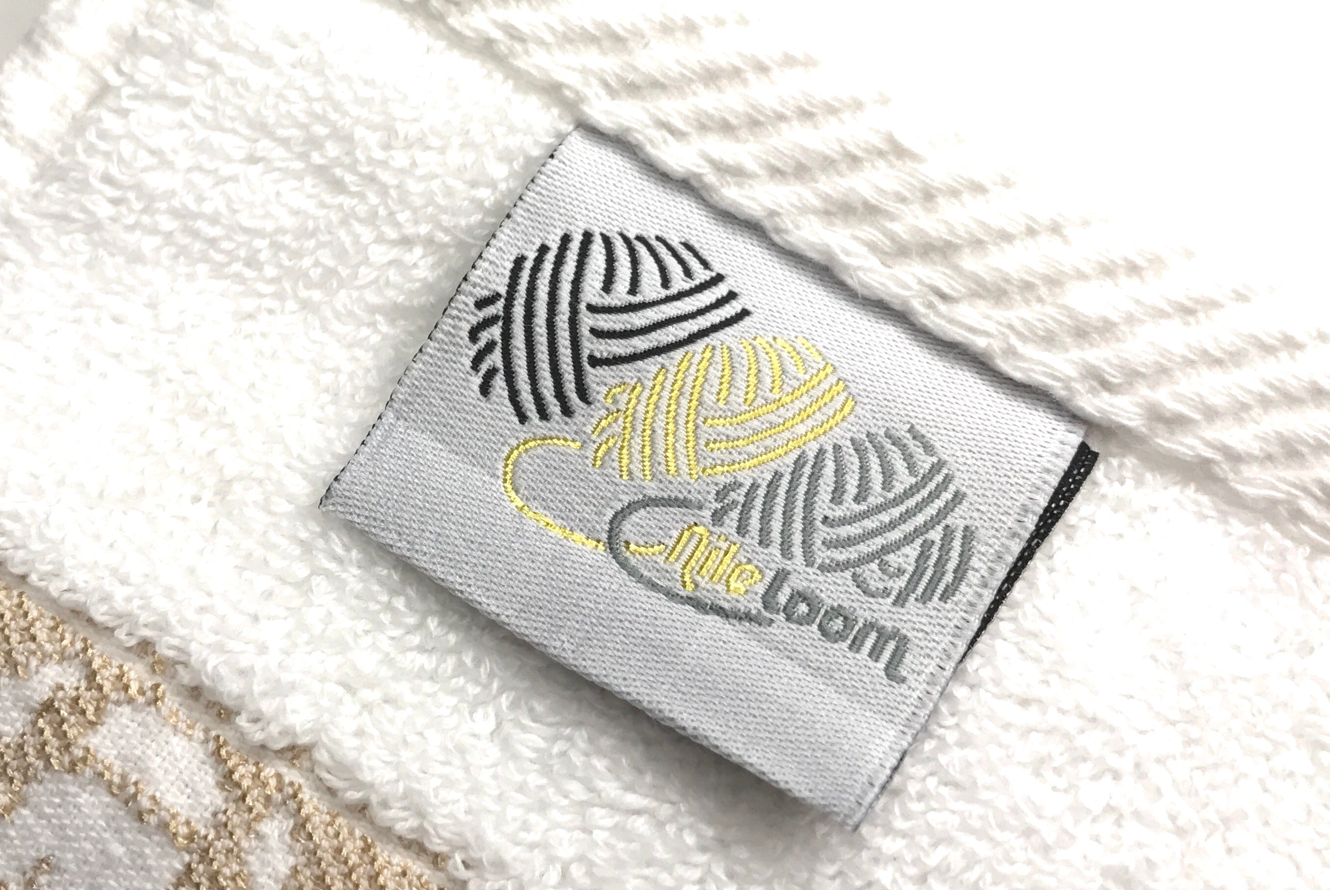 Set of 4 Luxury Egyptian Cotton Towels, Nile Collection, Plush 700GSM Oversized 31X20 inch