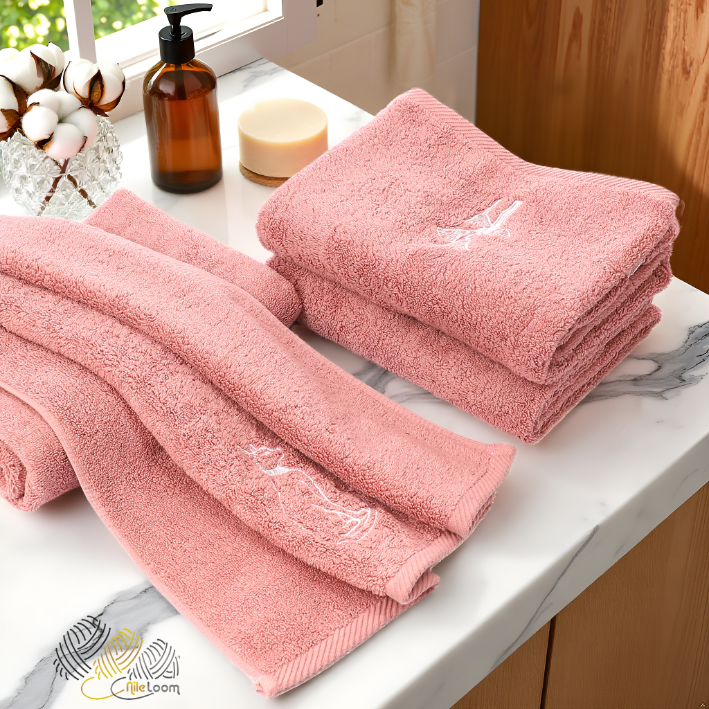 Set of 4 Luxury Egyptian Cotton Towels, Nile Collection, Plush 700GSM Oversized 31X20 inch